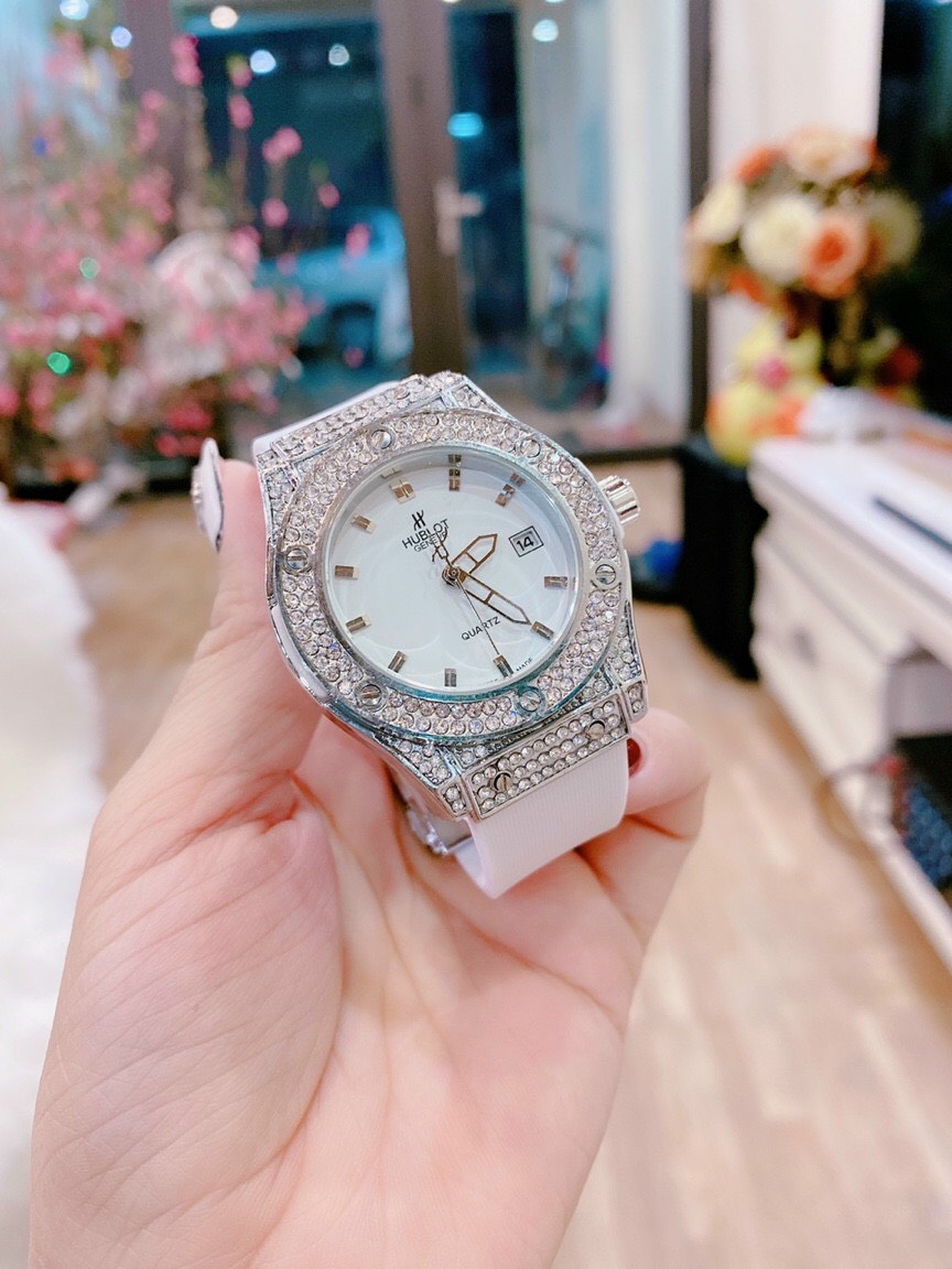 Đồng Hồ Nữ Hublot Dây Cao Su Hương Thơm Vani HL1278 - Cung Cấp Bởi AmandaC Life