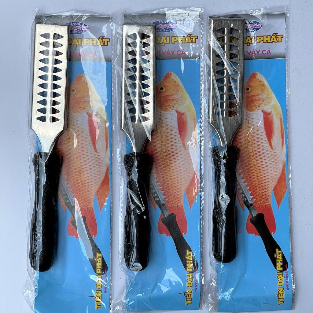 Dụng cụ đánh vảy cá bằng inox không gỉ, cán nhựa pp chắc chắn, dài 21cm độ bền cao, vệ sinh dễ dàng của gia dụng Du Thủy