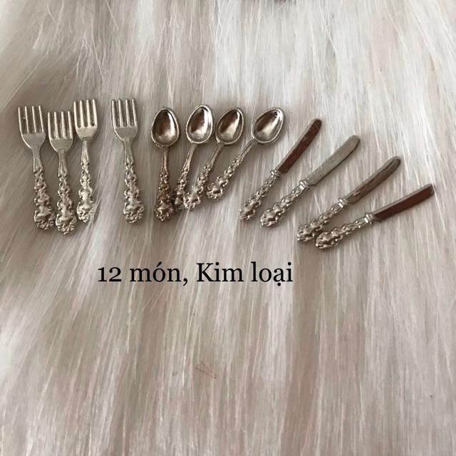 Mô hình bộ dao muỗng nĩa kim loại mini dùng cho nhà búp bê