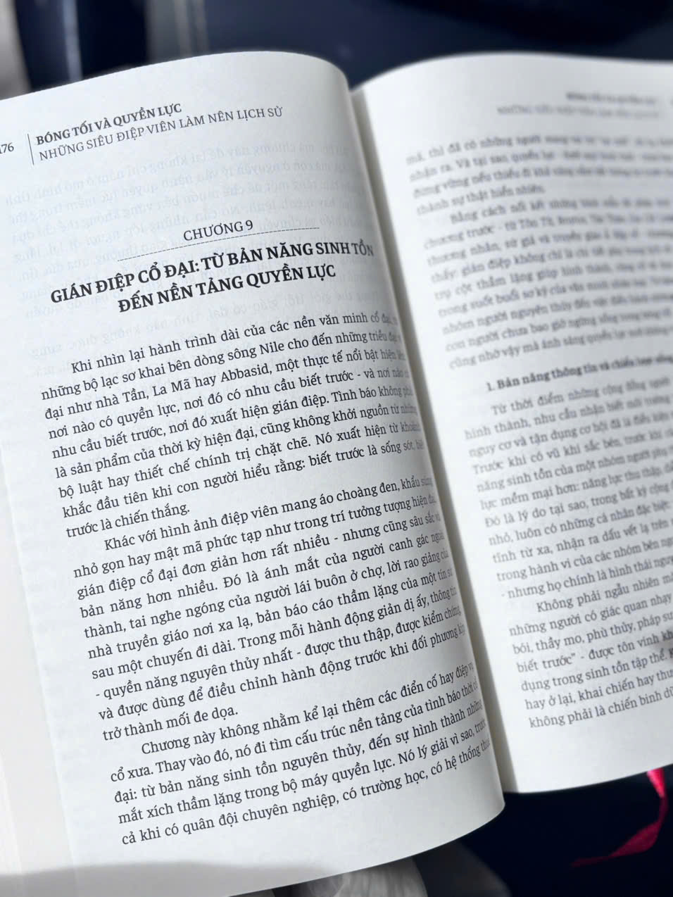 (Bìa cứng) BÓNG TỐI VÀ QUYỀN LỰC – Những siêu điệp viên làm nên lịch sử – Phạm Văn Ba – NXB Công an nhân dân