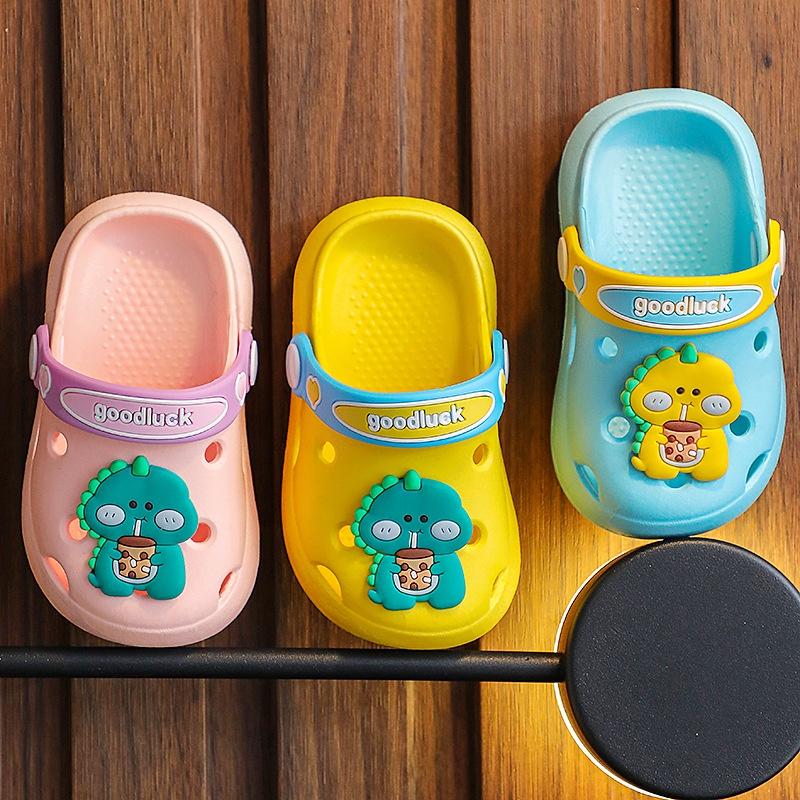 Dép Sục Khủng Long Uống Trà Sữa Siêu Cute Cho Bé Trai Bé Gái Mihoshop