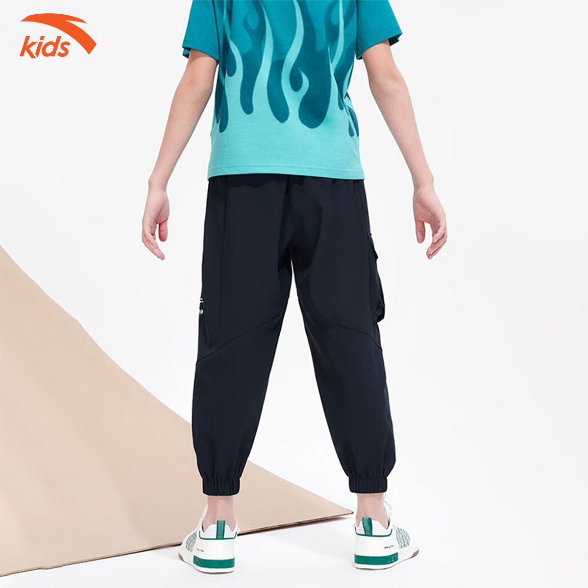 Quần dài bé trai Anta Kids dáng Slim Fit, cạp chun co giãn 4 chiều W352328785