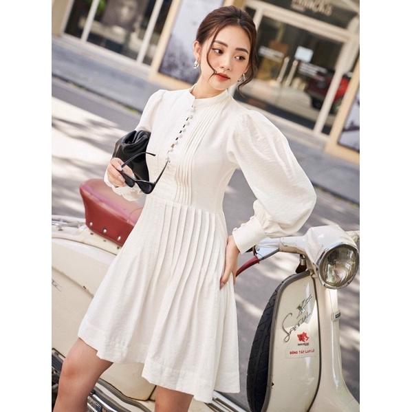 Đầm tay dài dập ly eo cài nút màu xanh bơ dạo phố xinh xắn
