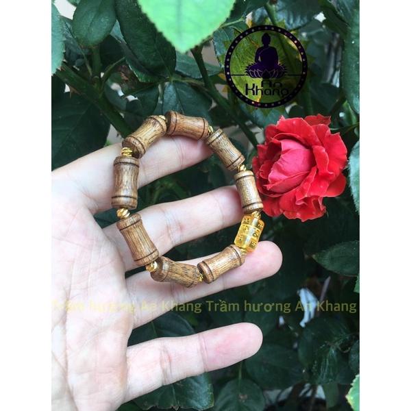 Vòng tay trầm hương tốc tự nhiên mix charm đá