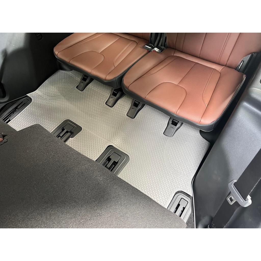 Thảm Lót Sàn Ô Tô Hyundai Santafe - Phiên Bản KATA Pro viền ép nhiệt - Khít với sàn xe, Không thấm nước, Không mùi, Không ẩm mốc