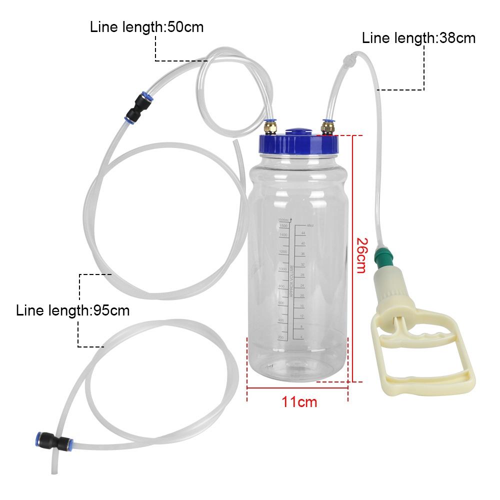 1 dụng cụ bơm dầu cầm tay 2L thông dụng cho xe hơi