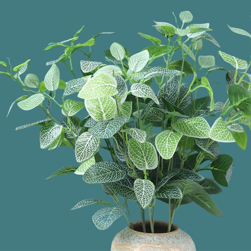 Nhánh Cây Bạch Đàn Giả Trang Trí Phòng Khách
