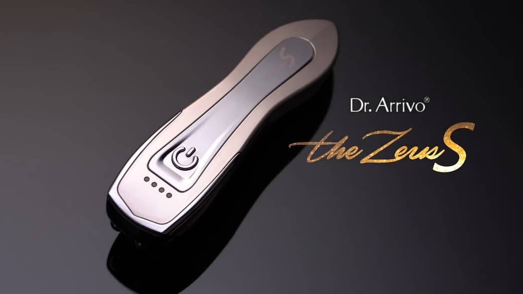 Máy nâng cơ đẩy dưỡng Artistic&amp;Co Dr.Arrivo The Zeus S + Serum The Zeus Quality Solution serum 40ml - mát xa, đẩy dưỡn chất làm trẻ hoá, cải thiện bọng mắt, nếp nhăn, da sạm màu