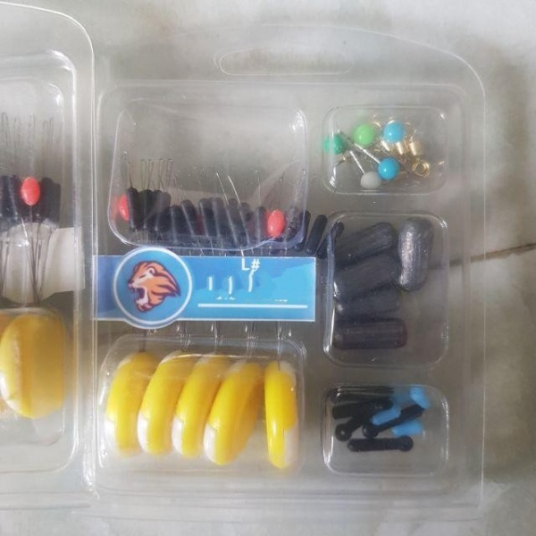 Vỉ phụ kiện câu đài