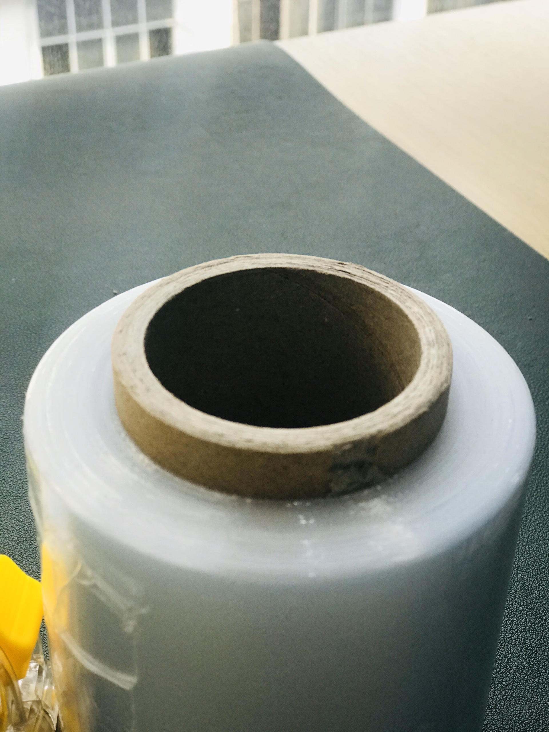 Màng PE quấn hàng