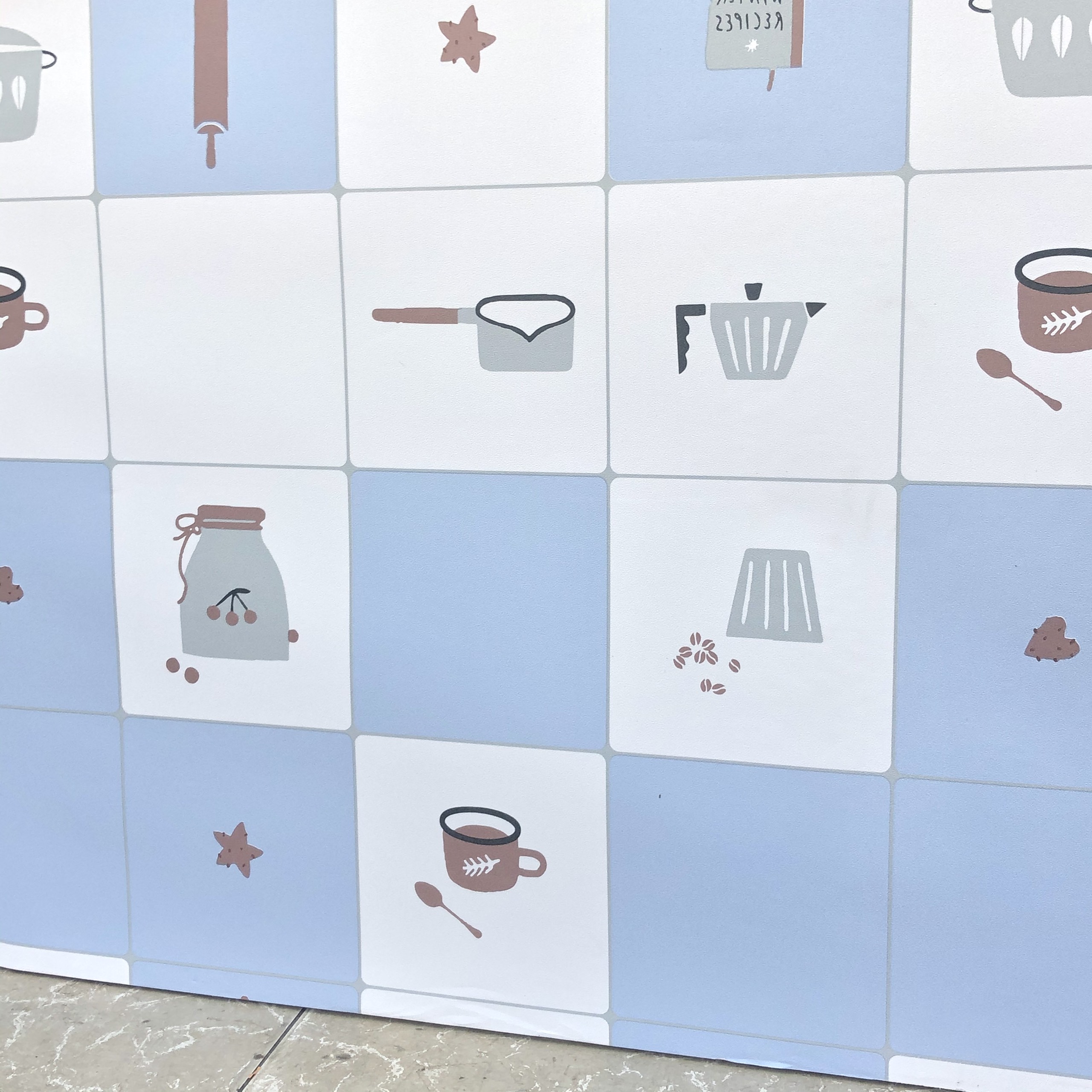 CUỘN 5M DECAL GIẤY DÁN TƯỜNG BẾP KEO SẴN KHỔ 60CM MẪU GIAN BẾP XINH