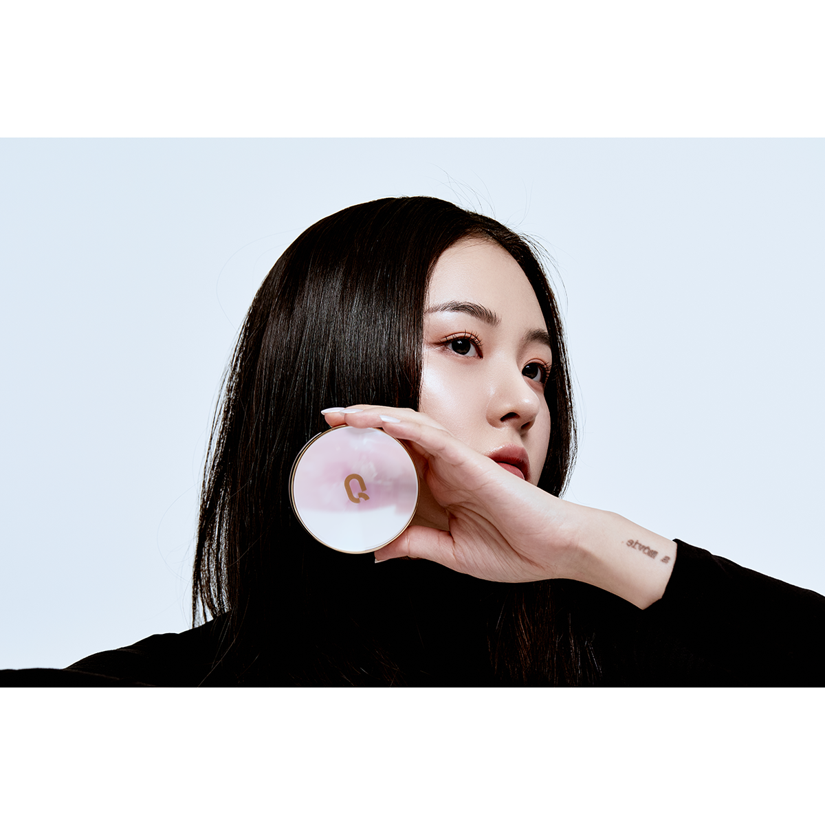 Phấn nước trang điểm dưỡng da GLAMRR Q LONG WEAR DD CUSHION by Gilaa