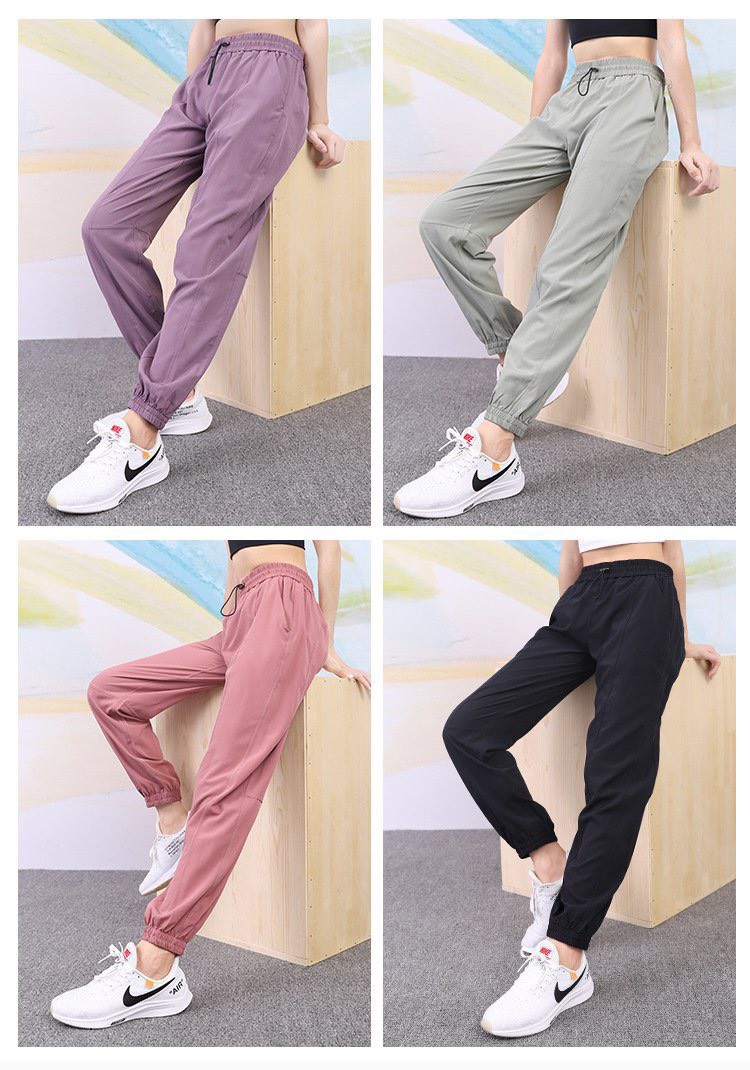 Quần Jogger Nữ Chất Vải Gió Dù Phong Cách Thể Thao