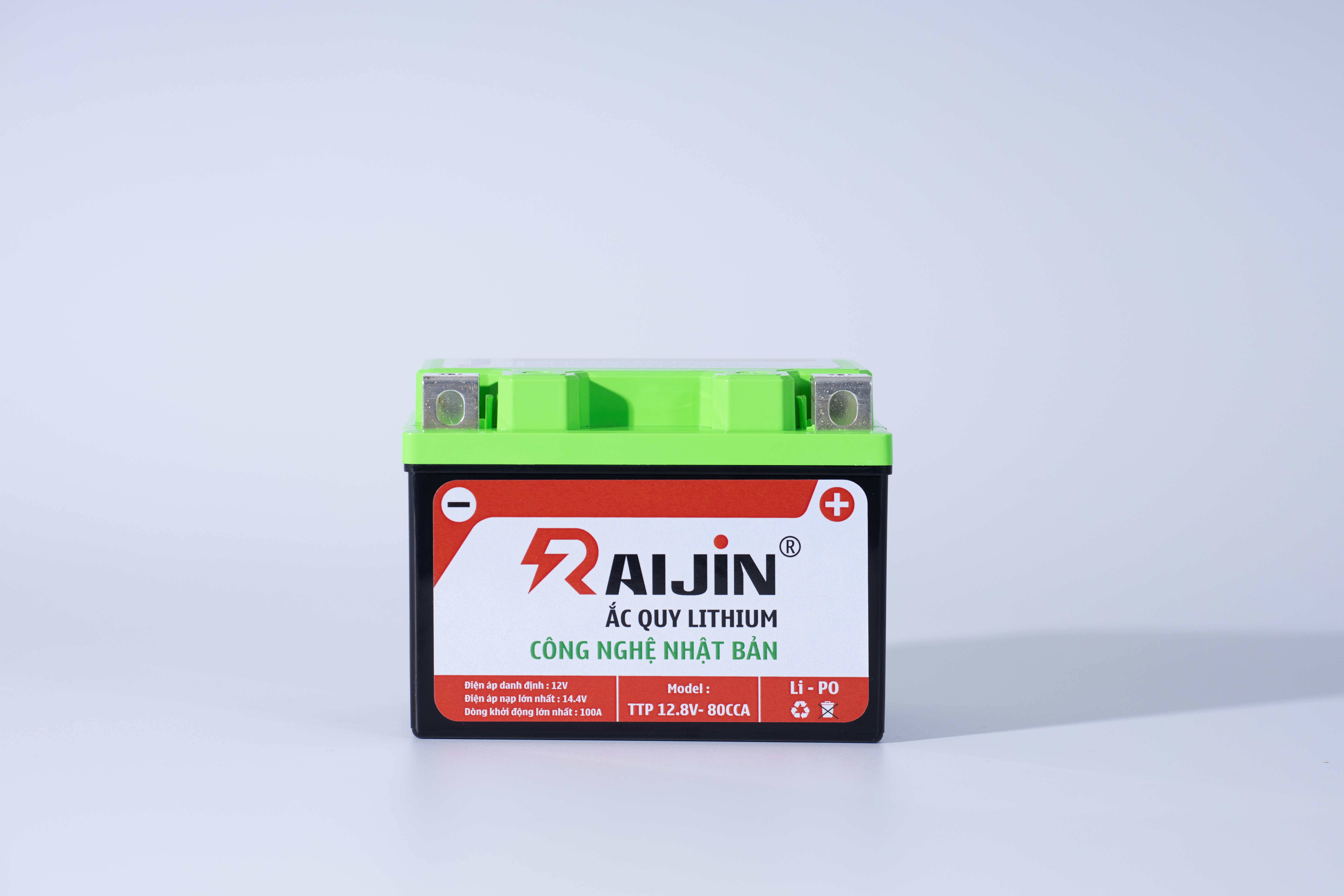 Ắc quy lithium xe máy của Raijin dòng standard, dùng khởi động hay độ đèn xe máy