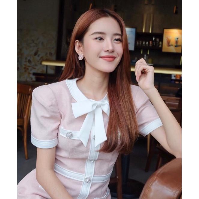 Đầm form A viền trắng túi nắp cổ nơ đi tiệc sang trọng chất xượt dày tay ngắn