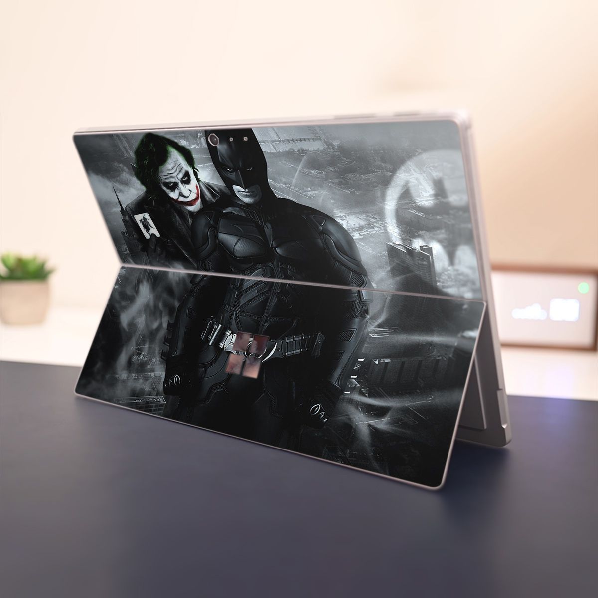 Skin dán hình Joker cho Surface Go, Pro 2, Pro 3, Pro 4, Pro 5, Pro 6, Pro 7, Pro X