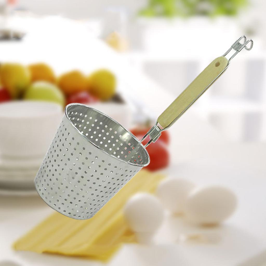 Stainless Steel Pasta Basket Mesh Spider Food Dumpling Noodle Strainer,Fine Mesh Skimmer Kitchen Fine Sieve Mesh Strainer With Wooden Handle