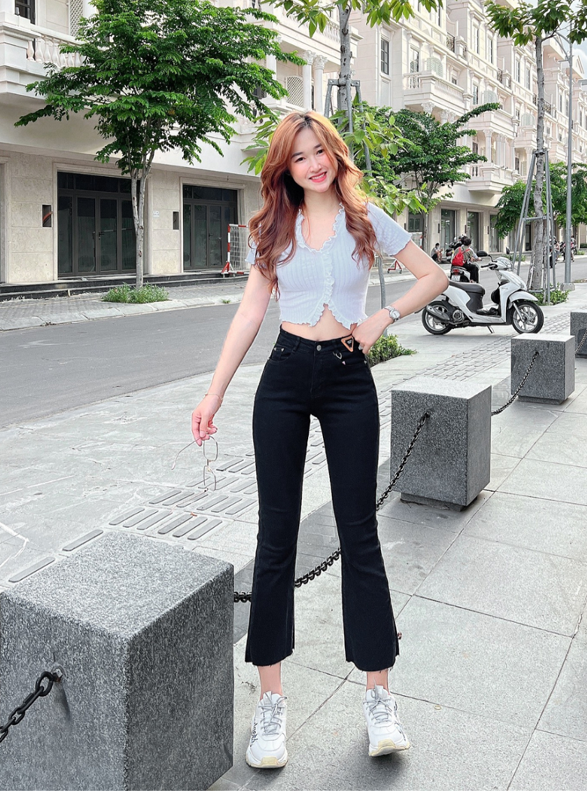 Quần ống loe dáng lở cá tính HQJeans mẫu thiết kế mới nhất