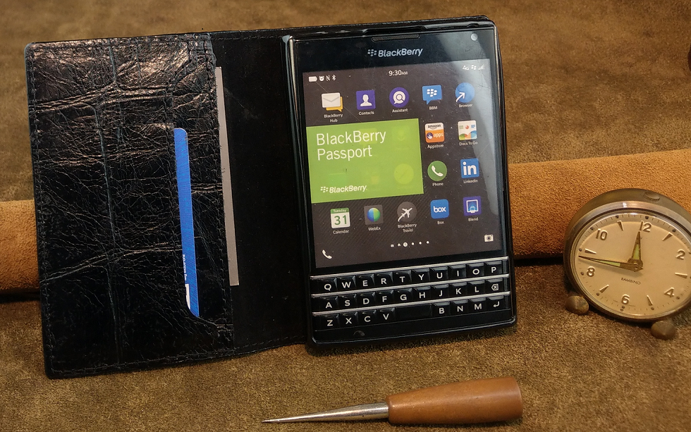 Bao da gập cho Blackberry Passport Q30 mẫu 1