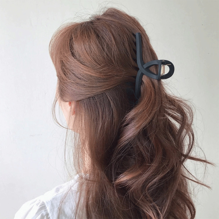 Kẹp tóc, cặp tóc nữ càng cua hàn quốc nhẹ nhàng KT18 - Nâu Sữa