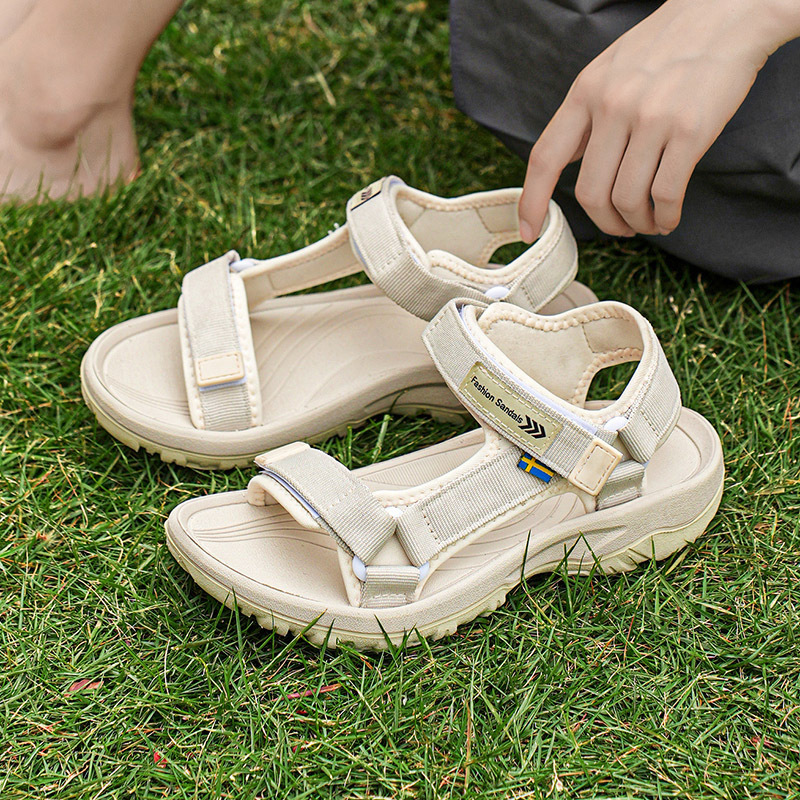 Giày Sandal quai hậu cho bé, giày thể thao siêu nhẹ, êm nhẹ chống trơn  – GSD9144