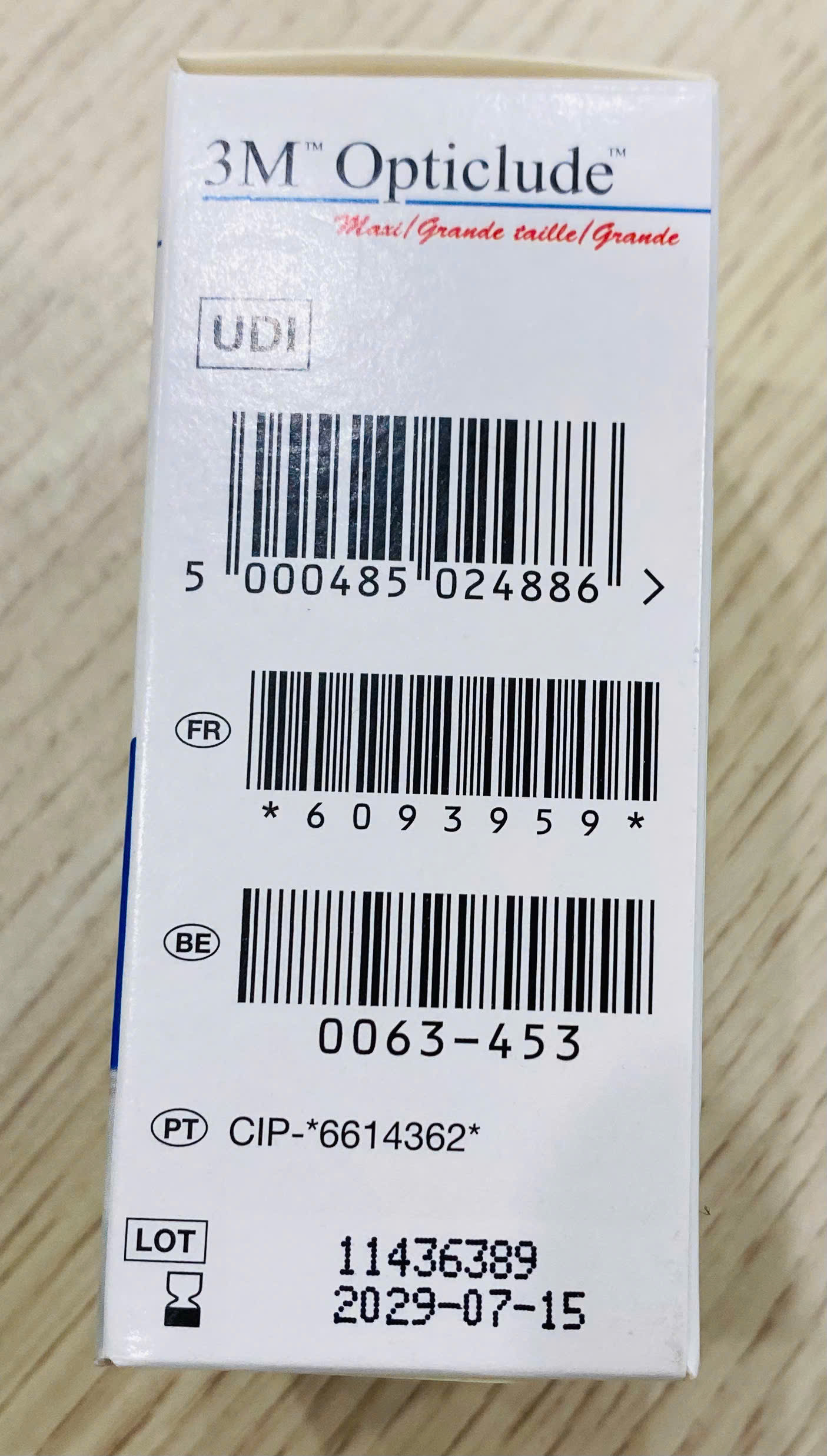 Miếng dán mắt 3M Nexcare nhược thị cỡ lớn 1539 cho trẻ trên 6 tuổi ( bao bì mới)