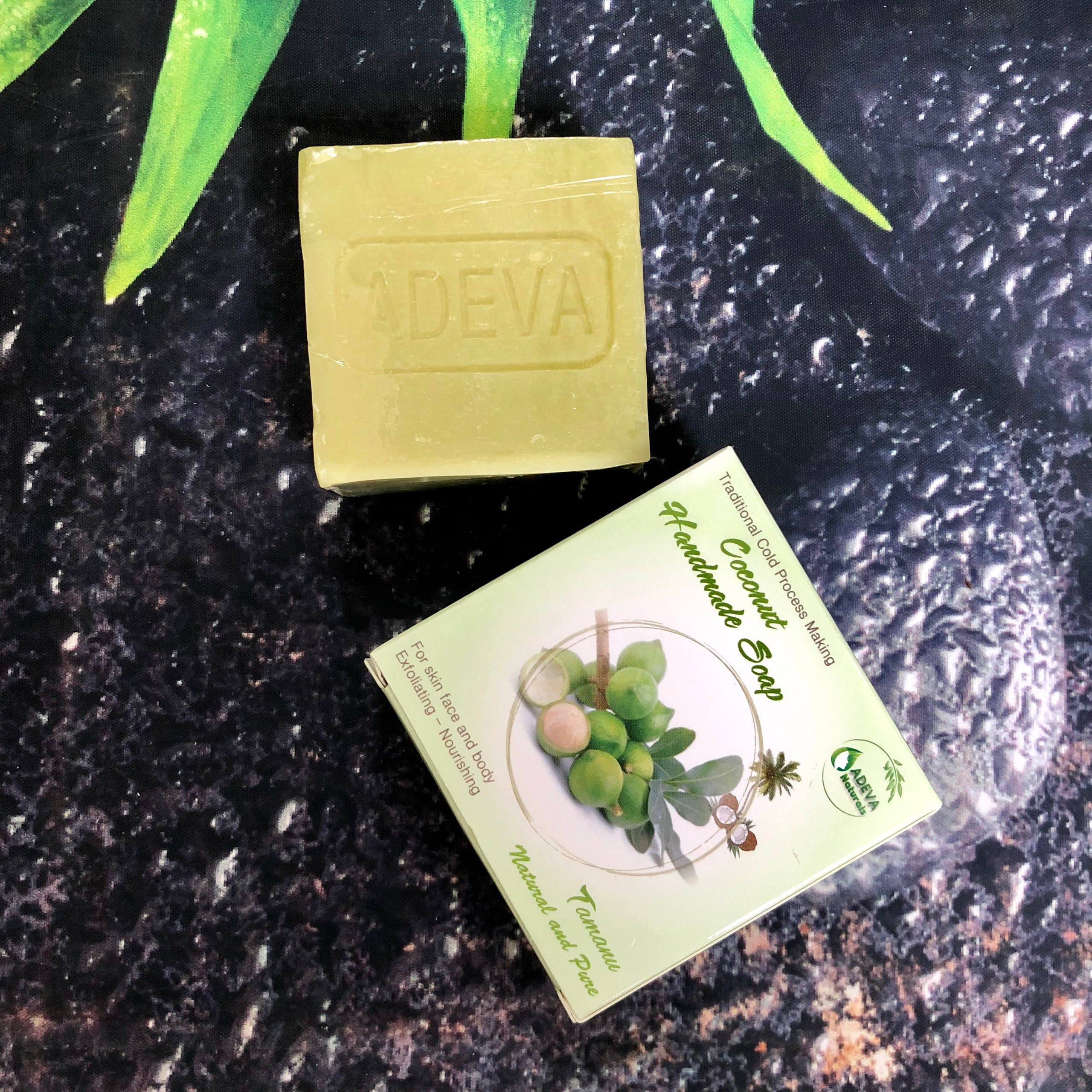 Coconut handmade soap - Xà bông Mù u (3 bánh - 100 gr/ 1 bánh) - Adeva Naturals - Xà phòng handmade với thành phần từ thiên nhiên, an toàn dịu nhẹ, cho làn da mềm mại - Không gây khô rít da