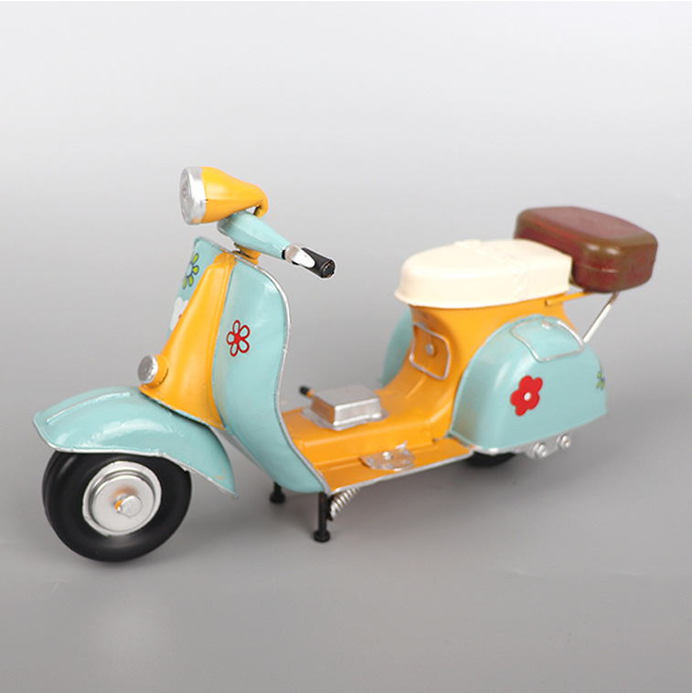 Mô Hình Vespa Cổ - Trang Trí Nghệ Thuật Vintage, Trang Trí Để Bàn, Kệ Tủ