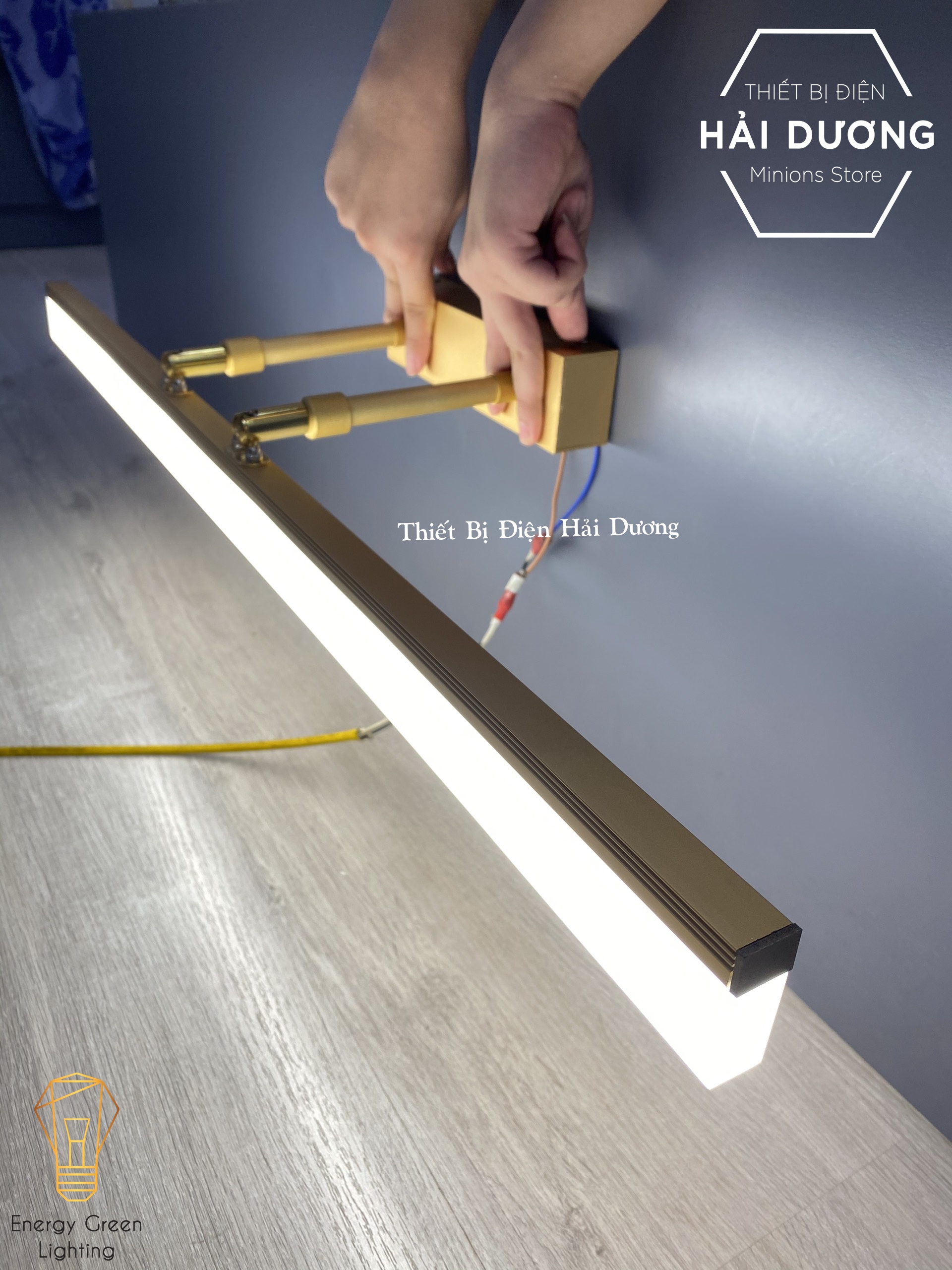 Đèn soi tranh- Đèn rọi gương Led Model 1032 100cm 15w 3 Chế Độ Ánh Sáng - Điều chỉnh được góc chiếu