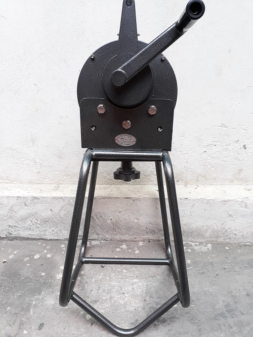 Còi hú báo động quay tay Lk-120