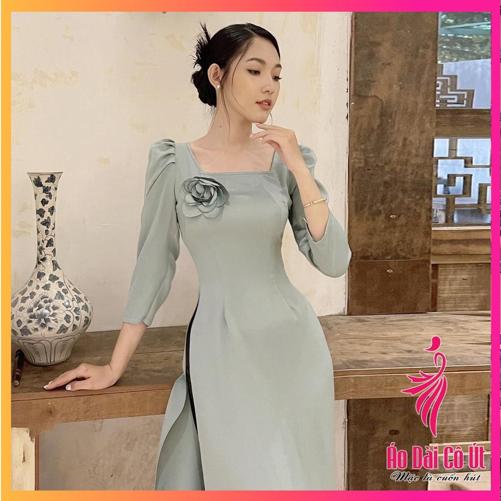 Áo dài nữ lụa tây thi cổ vuông tay bồng ngọc đính hoa