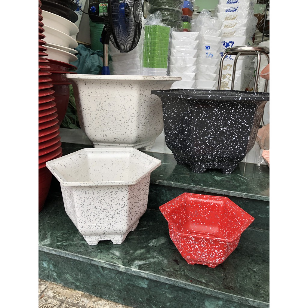 5 Chậu Nhựa lục giác hoa văn giả đá siêu đẹp,siêu sang đem đến may mắn, Miệng,cao,đáy 39x27.5x24cm-77814
