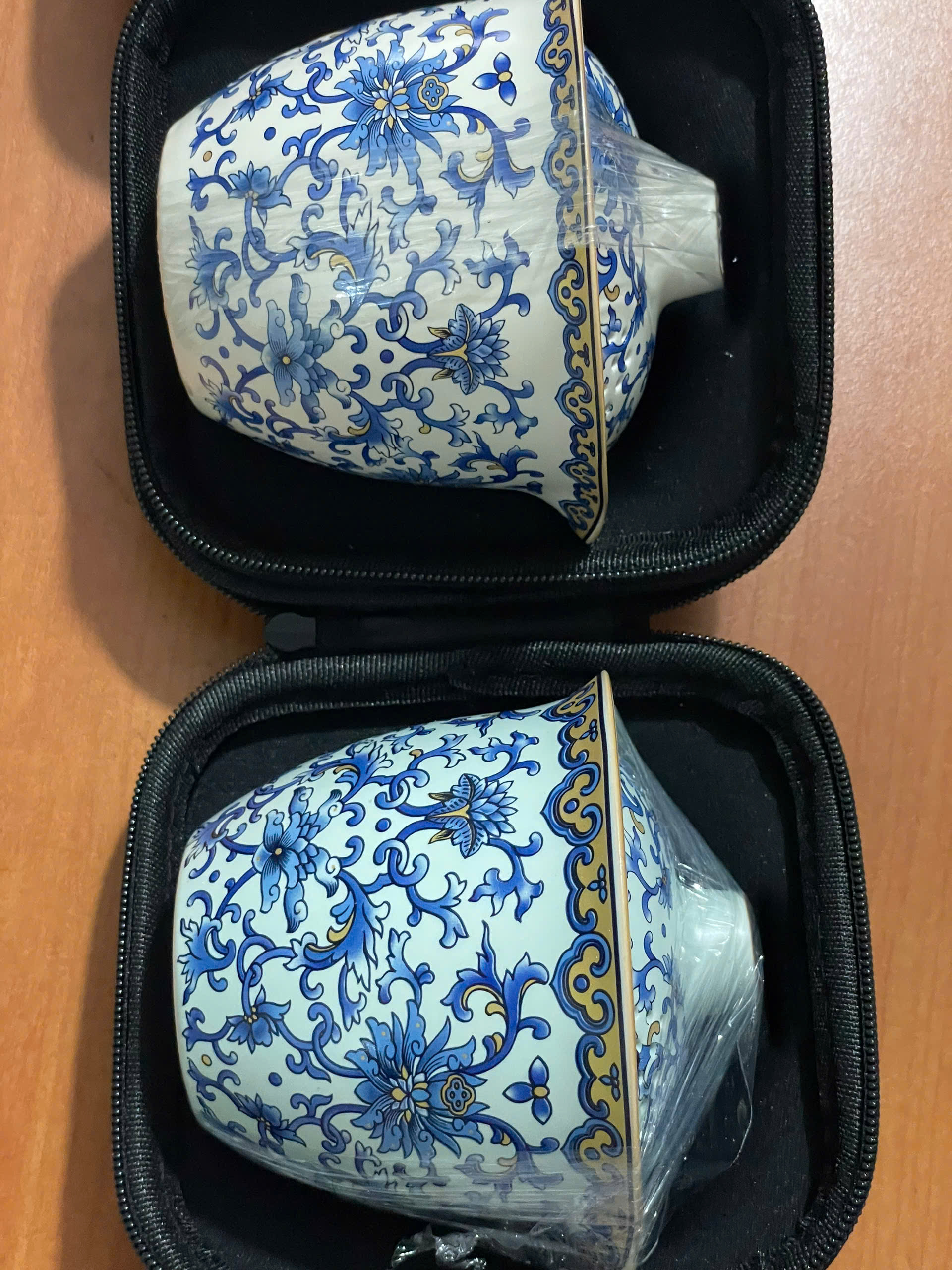 Bộ Ấm Trà Gốm Sứ Du Lịch kiểu gaiwan – Nhỏ Gọn, Tiện Lợi Dành Cho Người Yêu Trà