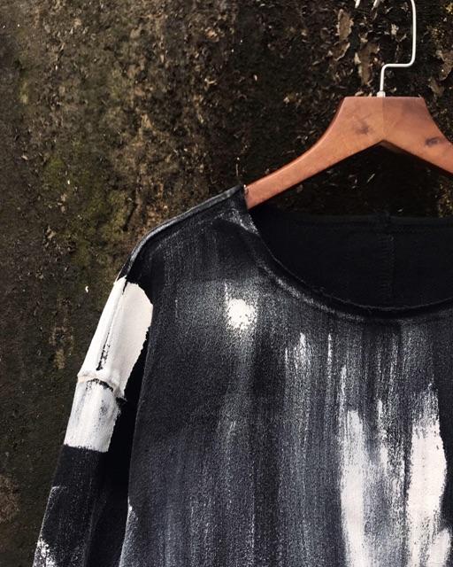 ÁO “TVD WHITE DOT LONG SLEEVE”
