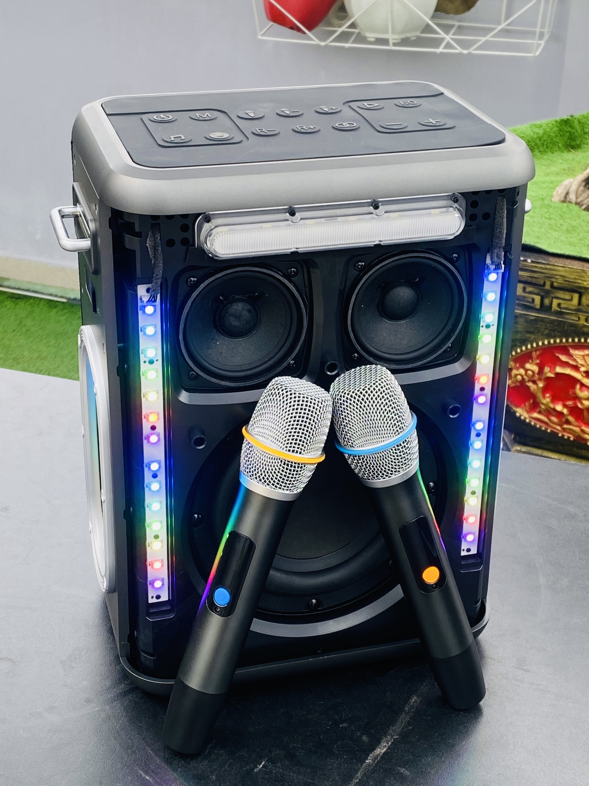 Loa Xách Tay Bluetooth 5.3 MTMAX X69 Pro, Công Suất 300W Mạnh Mẽ, Cho Âm Thanh Sống Động, Chân Thật, Tích Hợp Công Nghệ Chống Nước IPX6, DSP Cho Âm Thanh Chuẩn, Thích Hợp Giải Trí Gia Đình, Hàng Chính Hãng