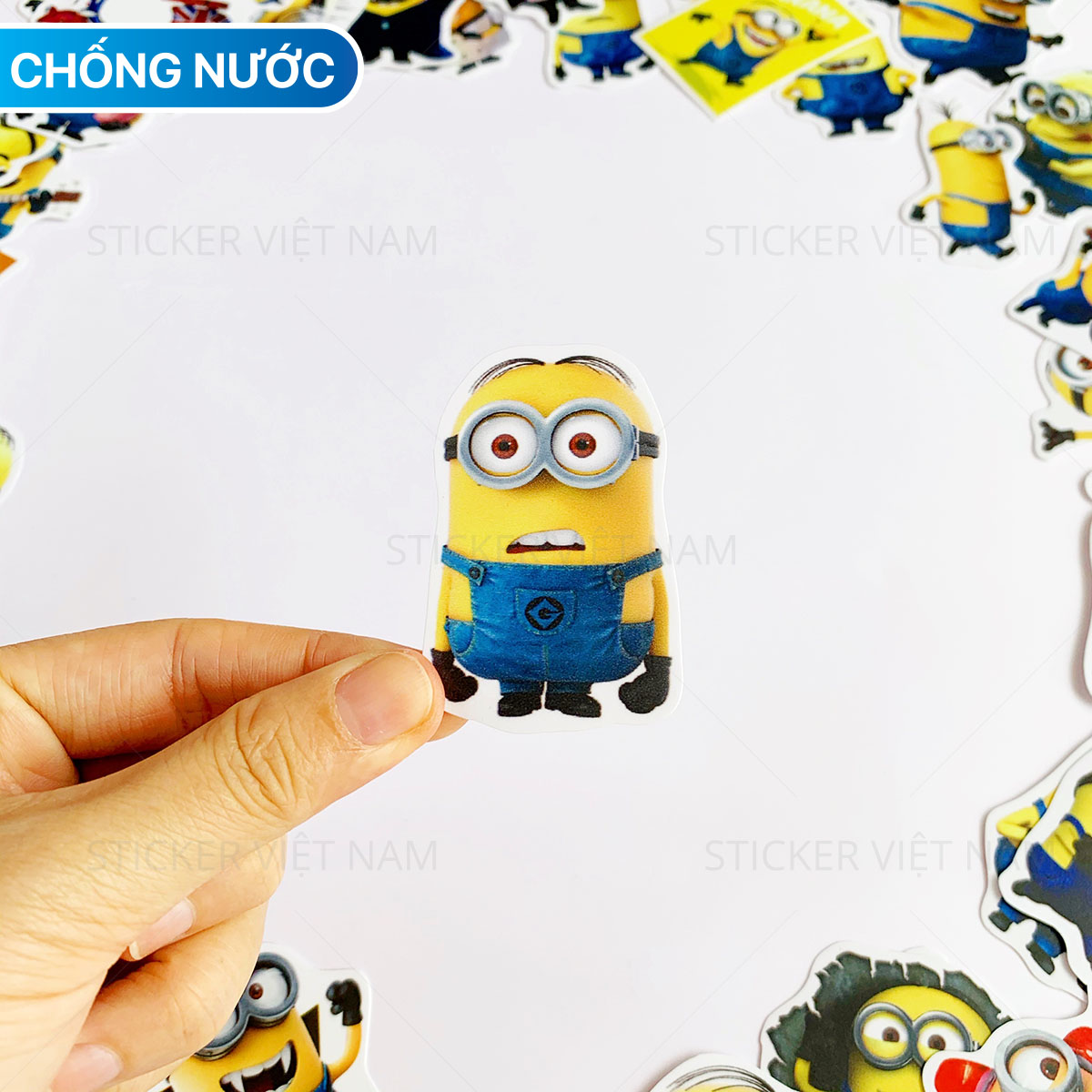 Sticker Minion Kẻ Cắp Mặt Trăng Ngộ Nghĩnh - Chất Liệu PVC Chất Lượng Cao Chống Nước - Kích Thước 4-8cm