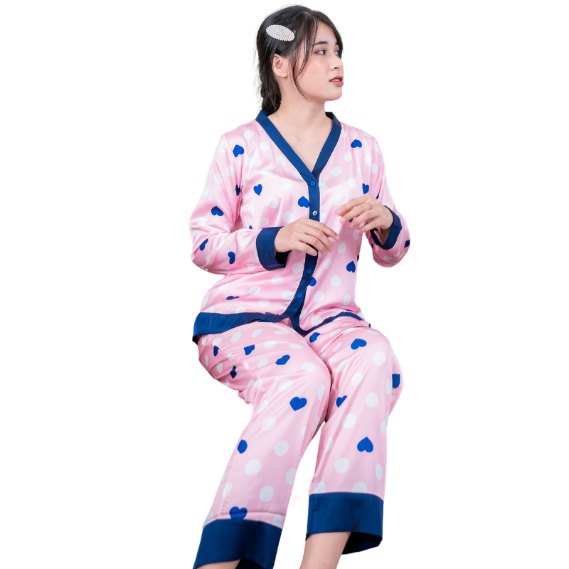 Đồ bộ pyjama nữ, đồ mặc nhà cao cấp VILADY - B103 kiểu cổ V tay dài quần dài họa tiết chấm Bi màu hồng, chất liệu lụa Pháp ( lụa latin) siêu mát