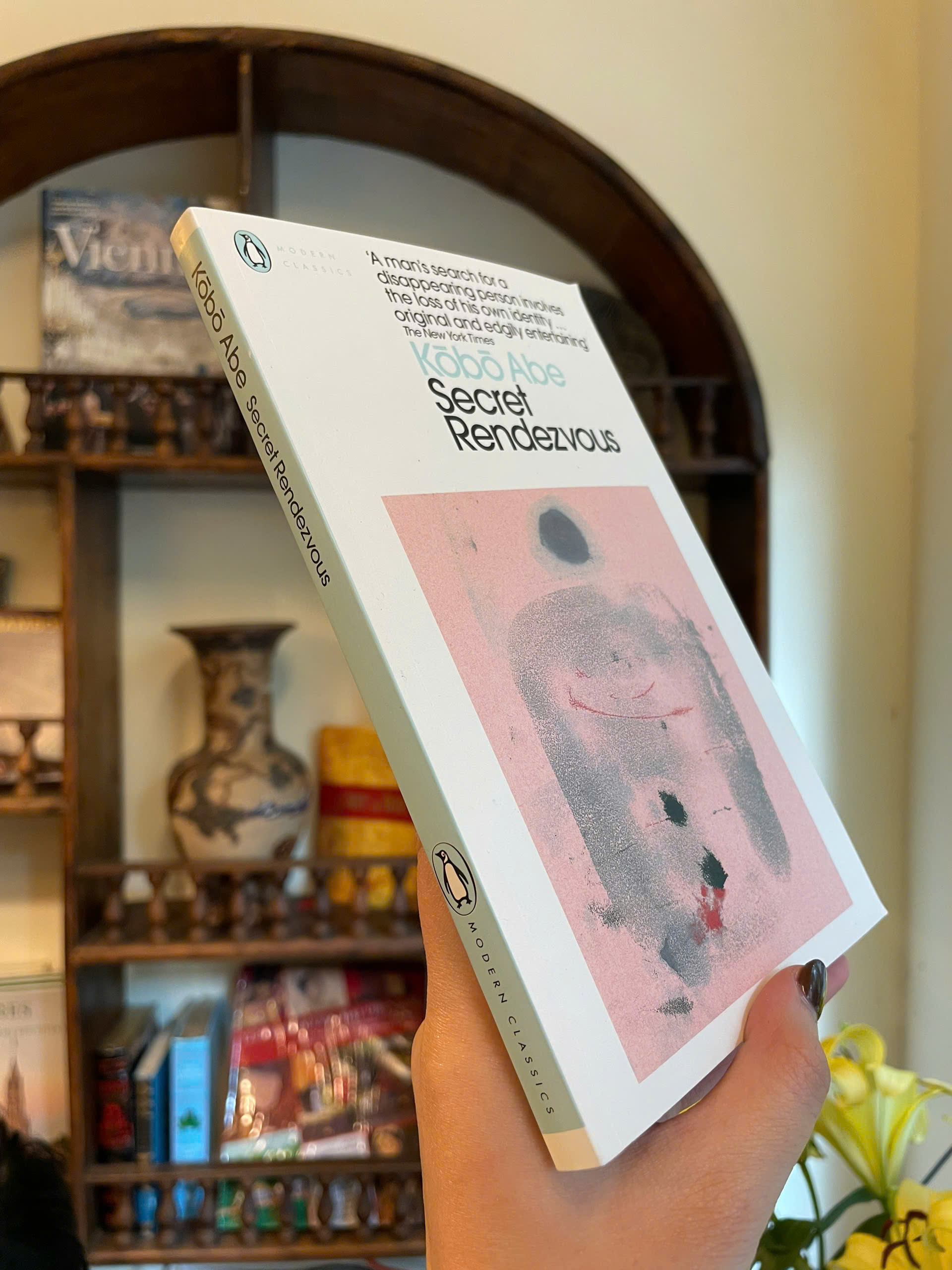 Sách - Secret Rendezvous by Kōbō Abe | Japanese Literature / Văn học Nhật Bản Nhập khẩu / Ngoại văn