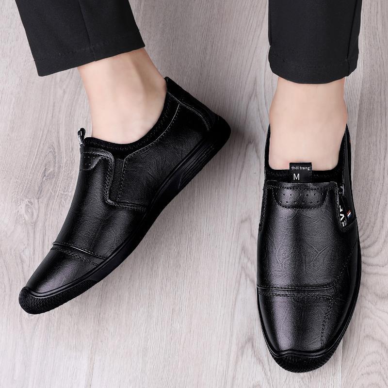 Ưu đãi đặc biệt giày da phù hợp với tất cả các trận đấu giày đỏ giày ngoài trời giày thường khuyến mại mới nhất giày đôi