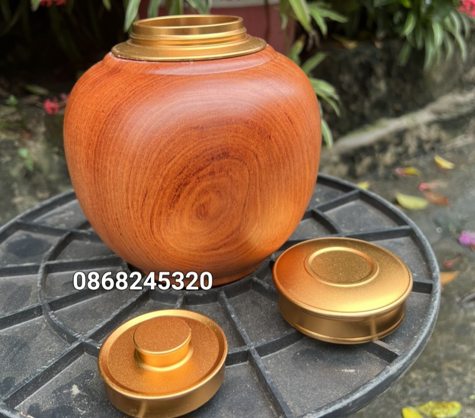 Hũ đựng trà bằng gỗ hương đá kt cao 18×14cm