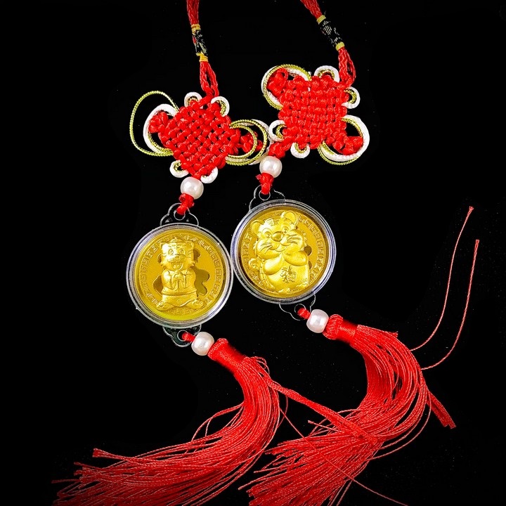 Dây Treo May Mắn Hình Con Cọp CUTE 2022, Dùng để trang trí trong nhà, làm quà tặng, biếu, kích thước 27x4.5cm, màu vàng - TMT Collection - SP005423