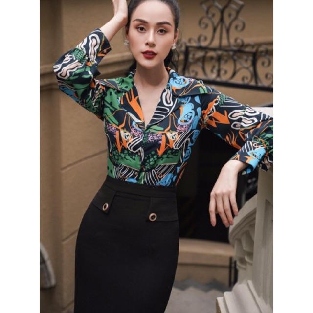 Chân váy bút chì vạt đính cúc cách điệu 65cm quá gối