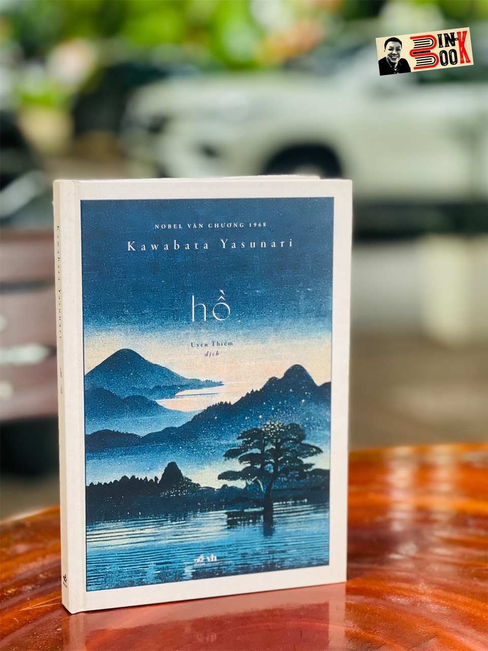 (bìa cứng) Nobel Văn học - HỒ – Kawabata Yasunari – Uyên Thiểm dịch - Nhã Nam (tái bản 2022)