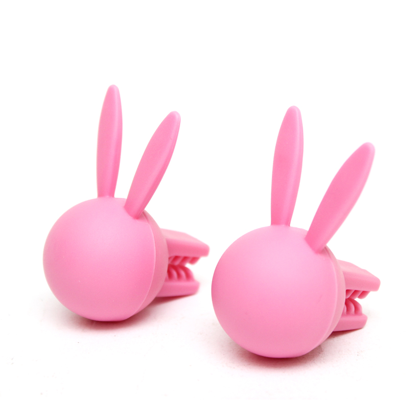 Sáp thơm ghim máy lạnh CARMATE SAI ANGEL RABBIT AIR 2P DSG121 Pink Berry 8g (2 cái)