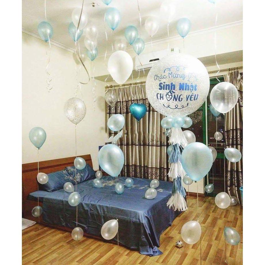 50 vỏ bóng màu xanh dương nhạt và màu bạc
