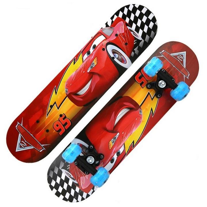 Ván trượt skateboard thể thao chất liệu gỗ phong ép cao cấp 7 lớp