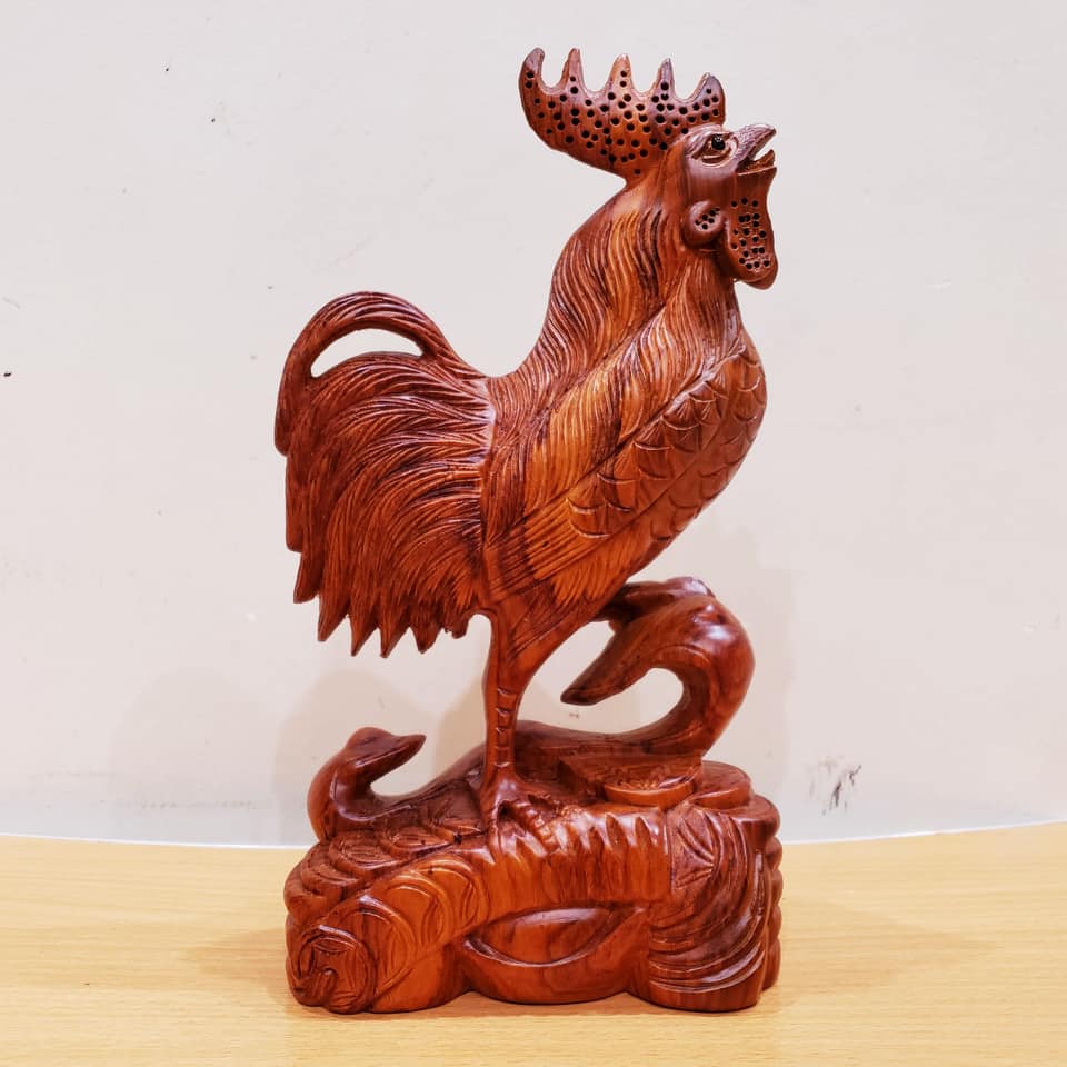 Tượng con gà gỗ hương cao 25 cm