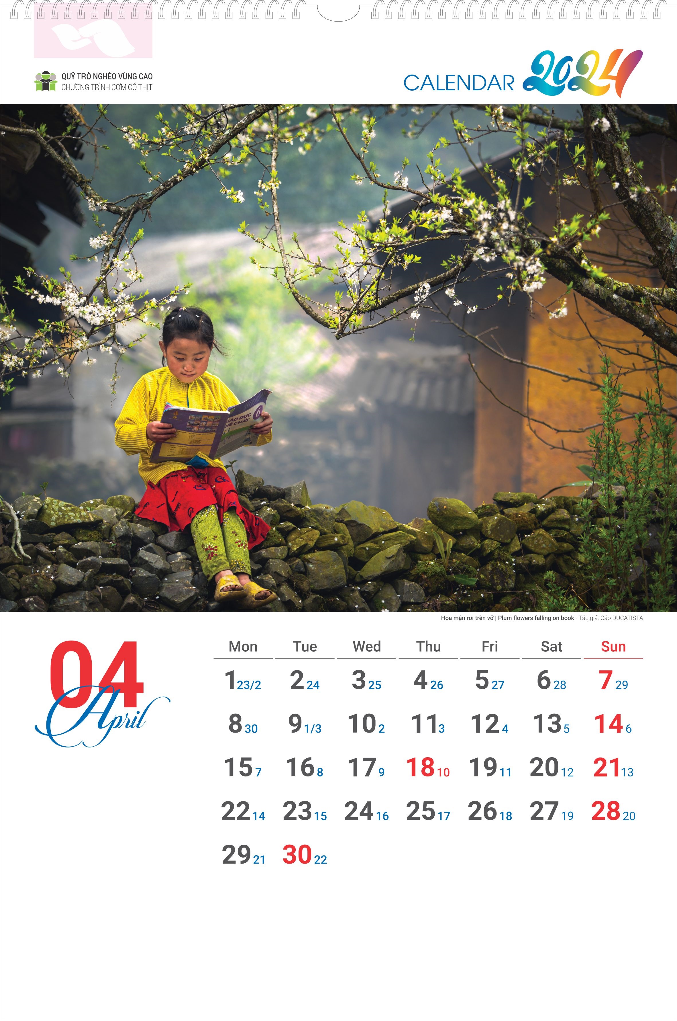 Lịch tường Trẻ Em Vùng Cao 2024 Cơm Có Thịt - Quỹ Trò Nghèo Vùng Cao