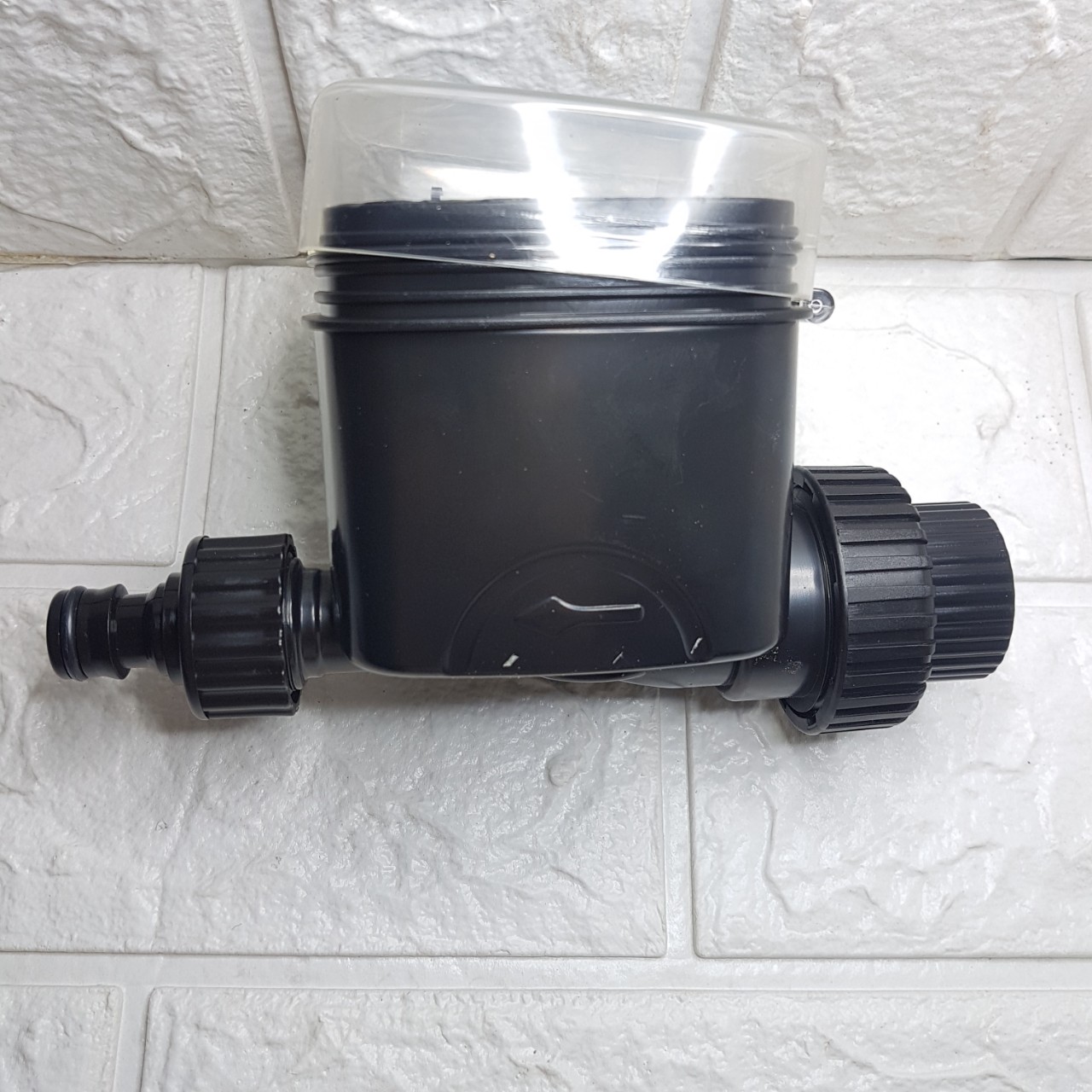 Van nước tưới cây hẹn giờ tự động dùng pin 9 chương trình cài đặt lặp lại từ 5 giây đến 7 ngày với thời gian từ 1 phút đến 24 tiếng mã hàng WT-1111 thương hiệu Aquamate nhập khẩu Đài Loan