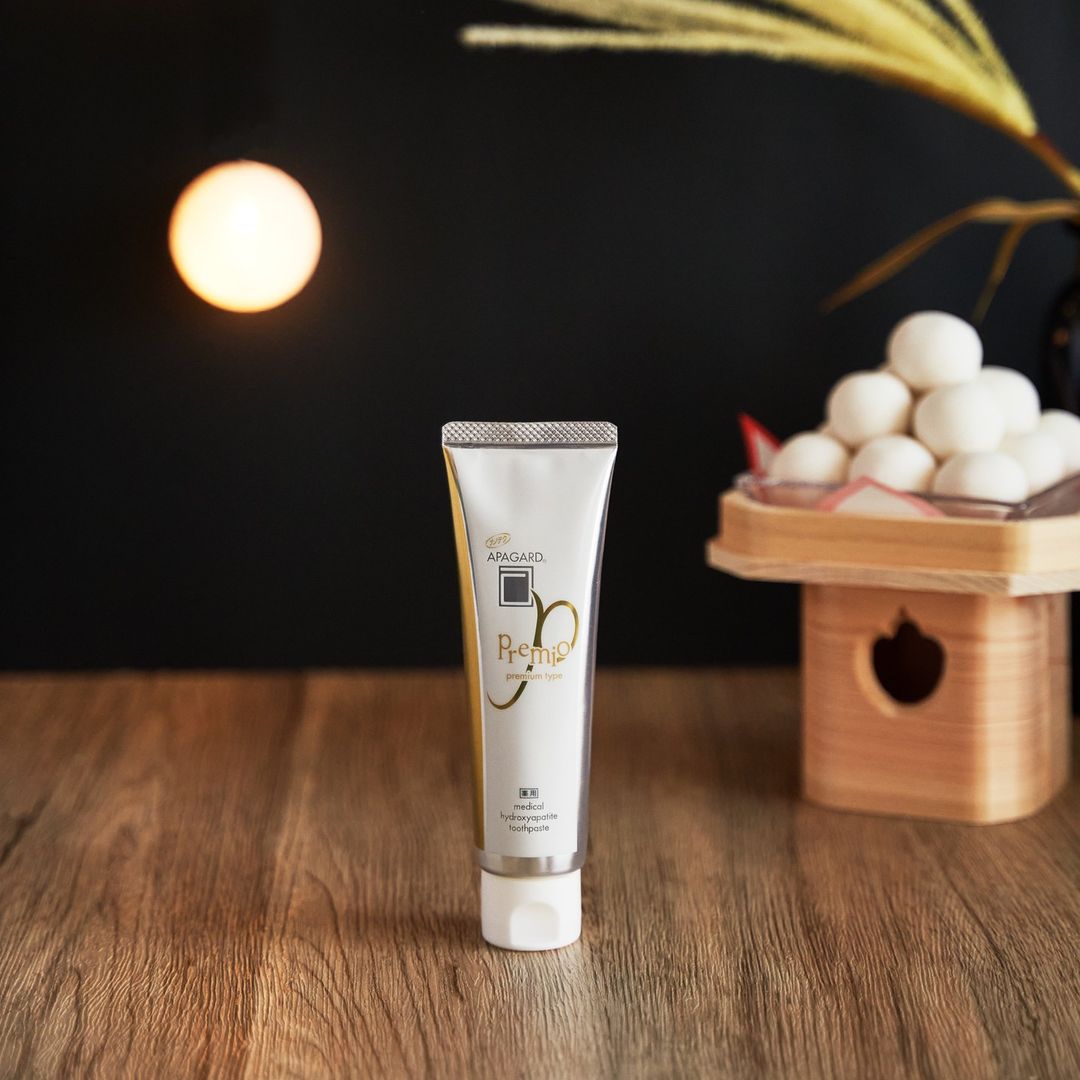 Kem Đánh Trắng Răng Cao Cấp Apagard Premio 53g